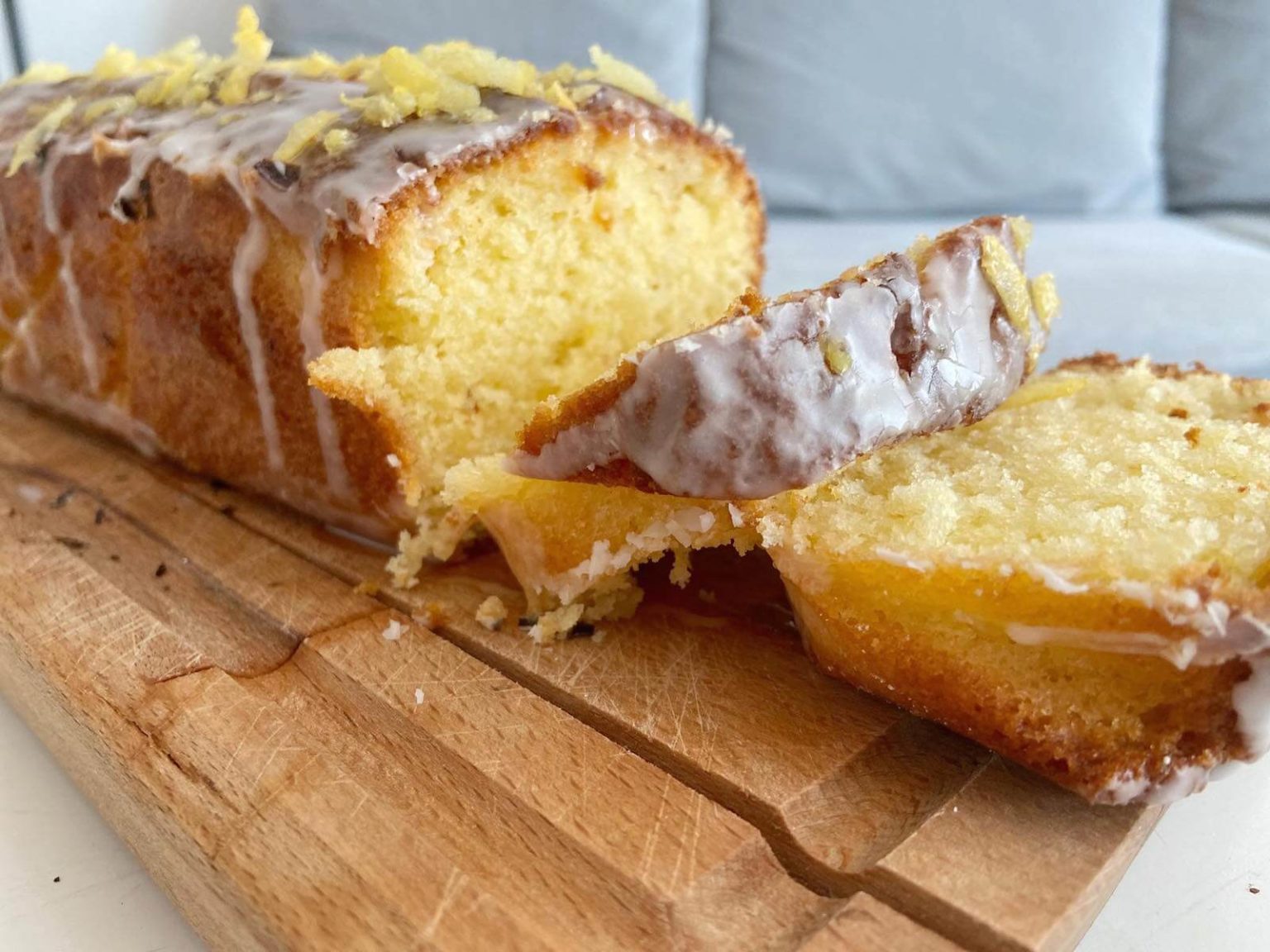 Lemon Drizzle Cake Rezept extra saftiger englischer Zitronenkuchen