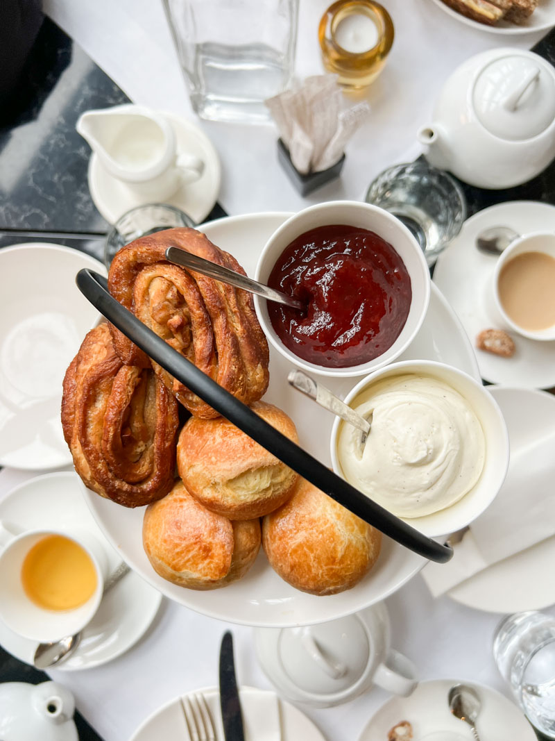 martas Afternoon Tea EMIL's Hotel Reichshof Hamburg